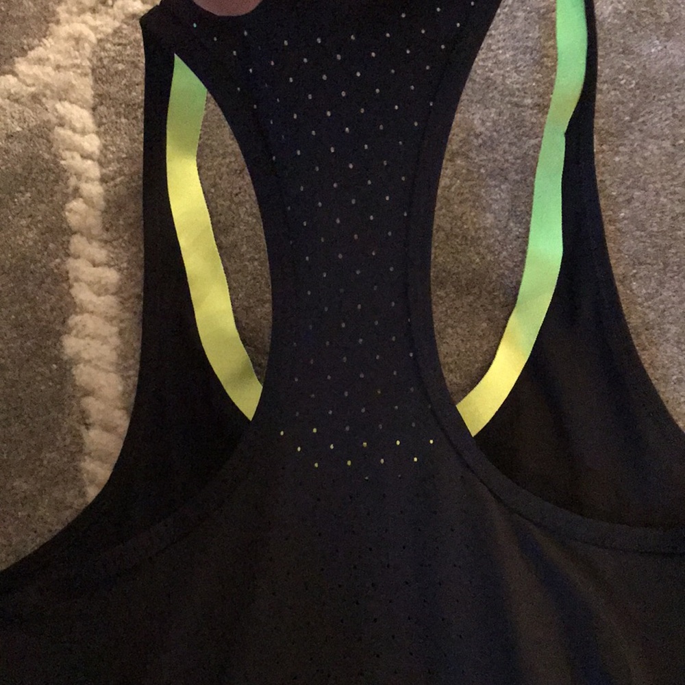 Nike Pro. - Picture 5 of 8